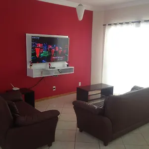 Em Meia Apartamento